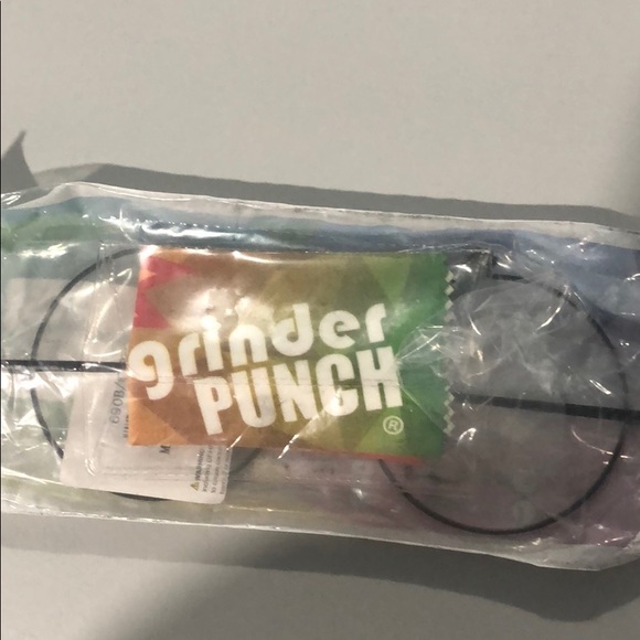 Fake glasses - Picture 2 of 2